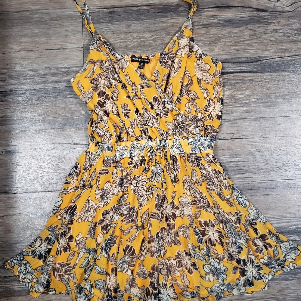 Three pink hearts yellow romper jumpsuit size medium
